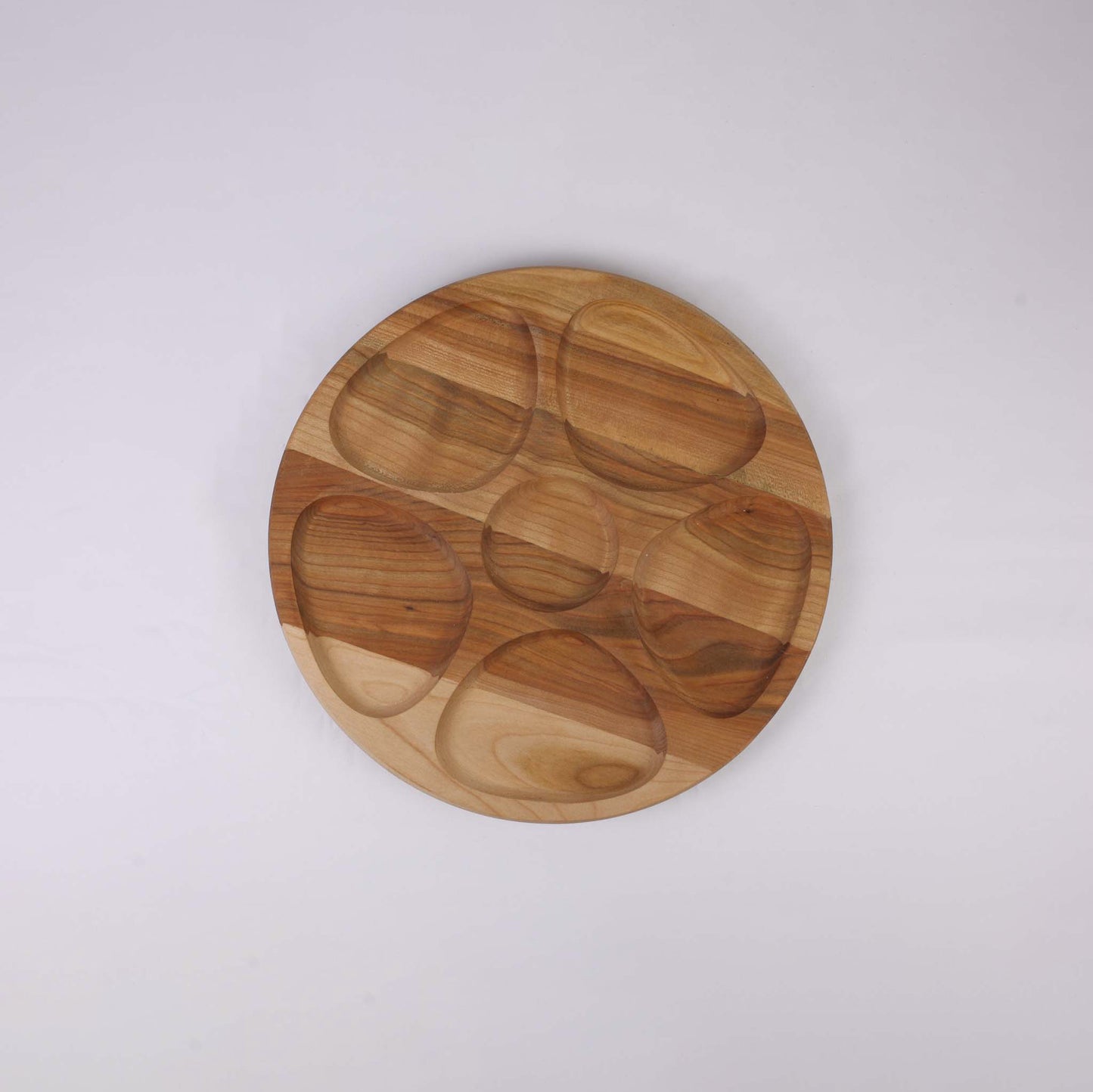 Round Wooden Platter (6 divisions)