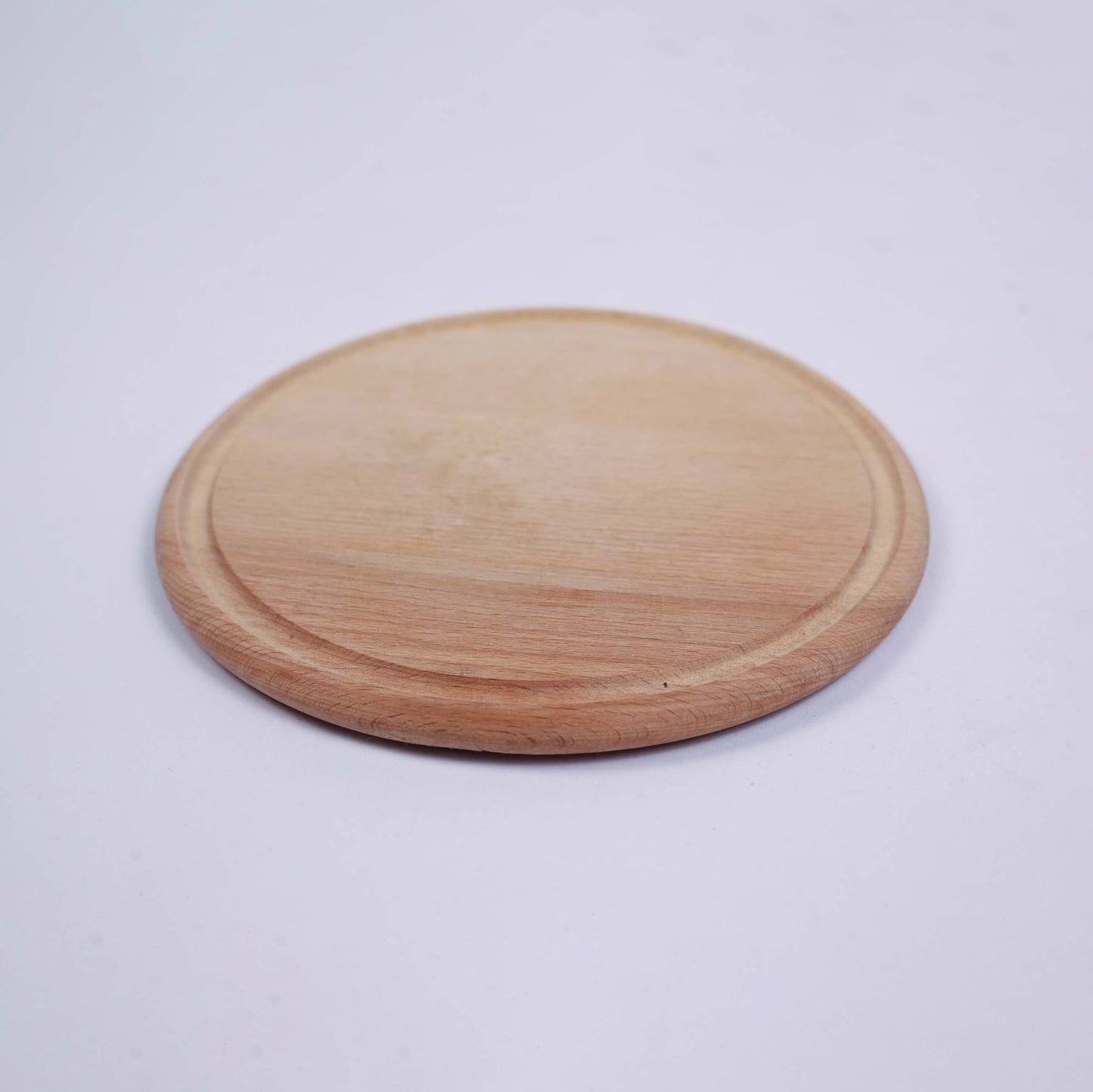 Round cutting and serving board (medium)