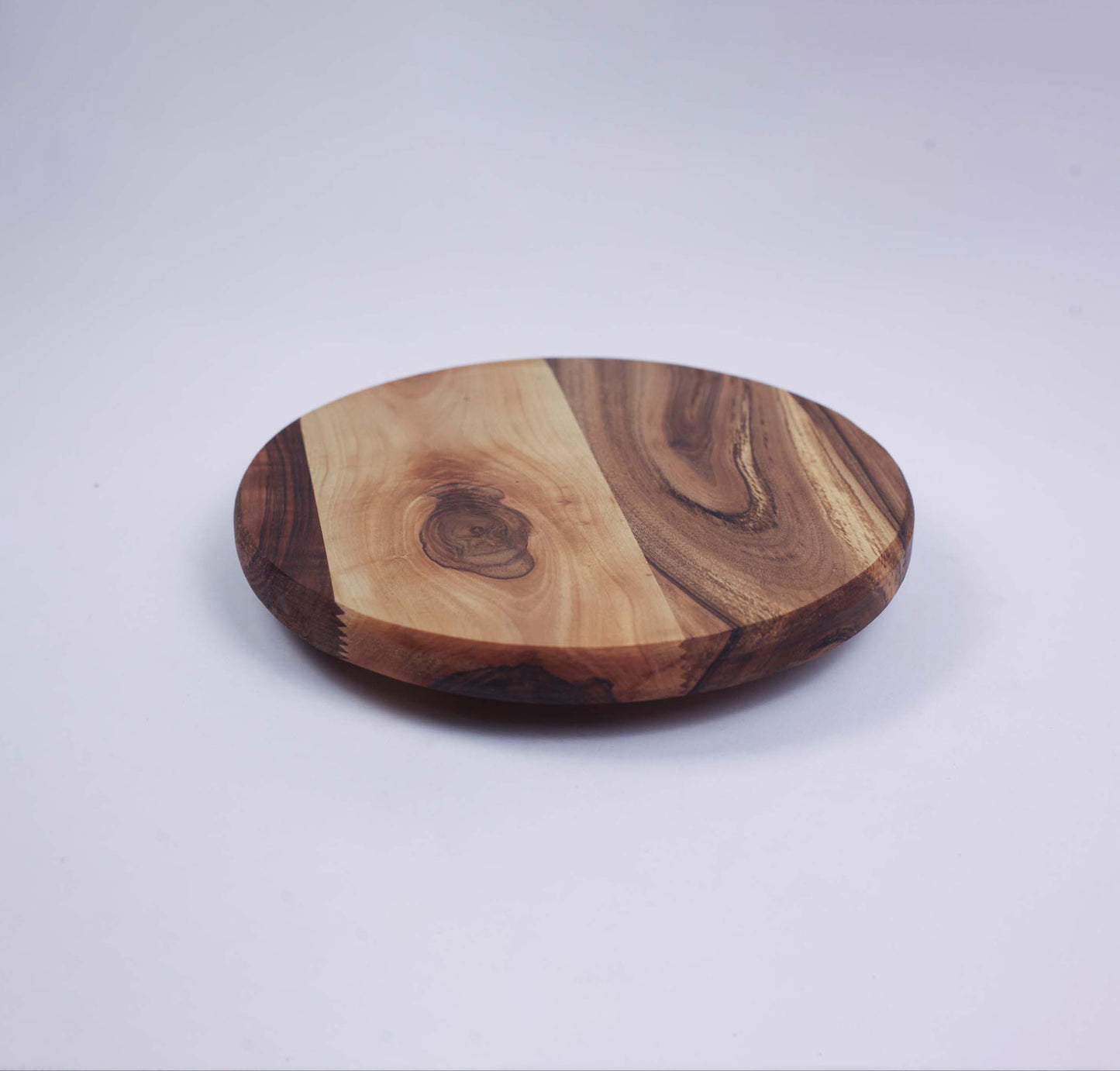 Rotating Round Cutting and Serving Board (Medium)