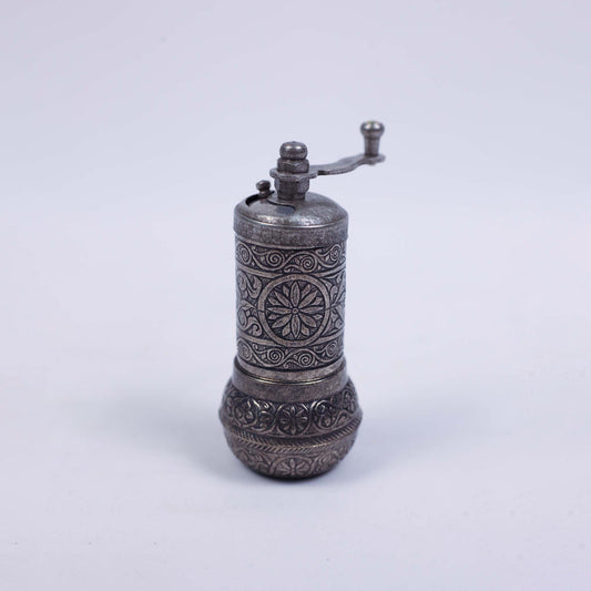 Oriental metal grinder (metallic gray)